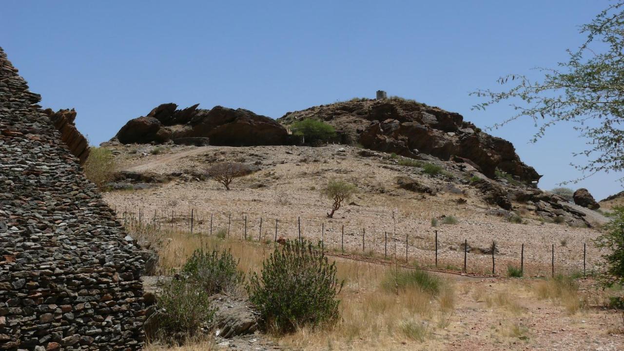 Rooiklip Camp Flintstone Apartment Exterior photo